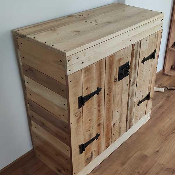 closed cabinet from the upper side view